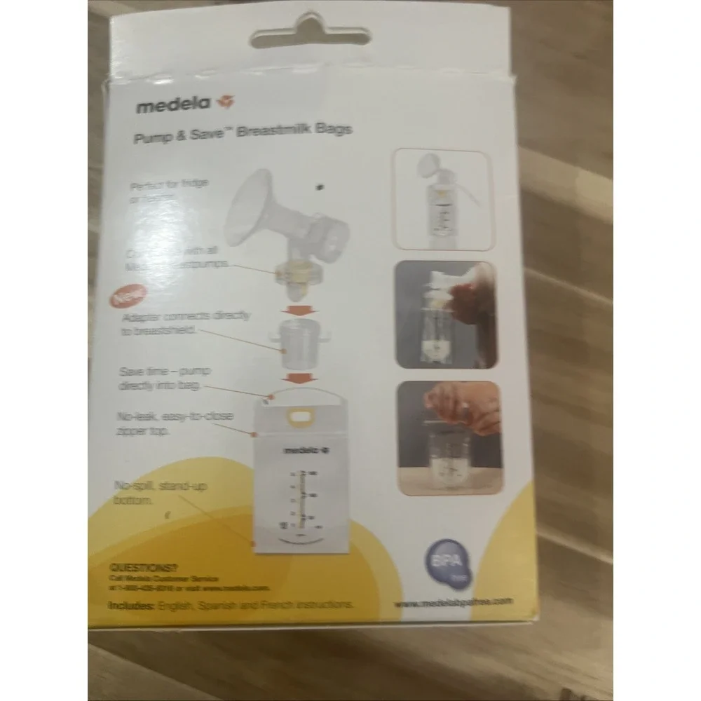 Medela Pump & Save Breastmilk Bags, 20 Count and 2 Adapters BPA FREE  New in Box
